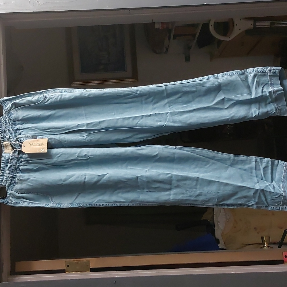 Natural Impressions pant Sz Sm Lighweight